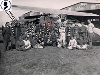 Pisa - Aeroporto S. Giusto - XXVIII Squadriglia - I Piloti degli Apparecchi  Ro.1 Ottobre 1930